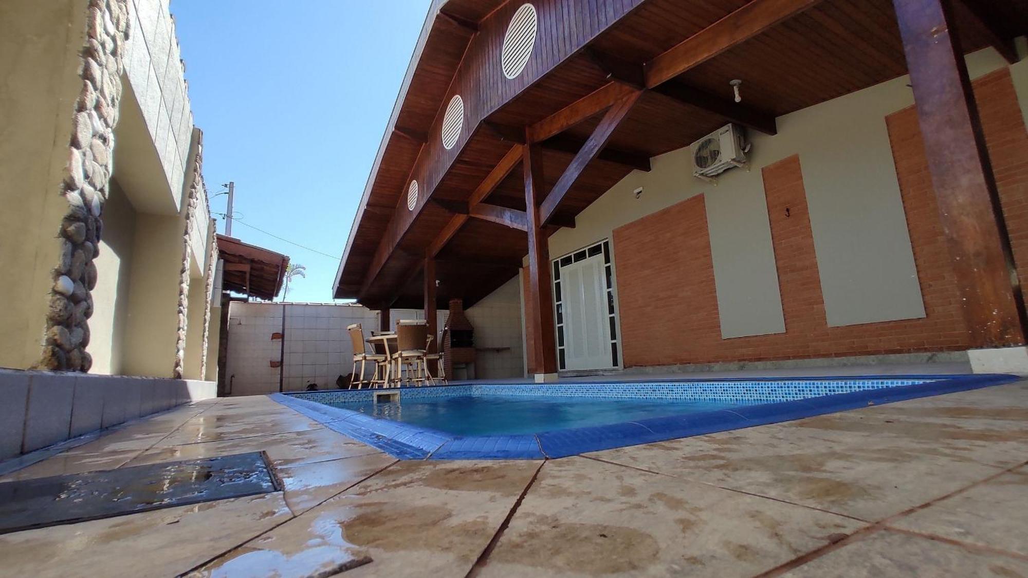 Casa Com Piscina Grupos De Familia Ou Amigos Ubatuba